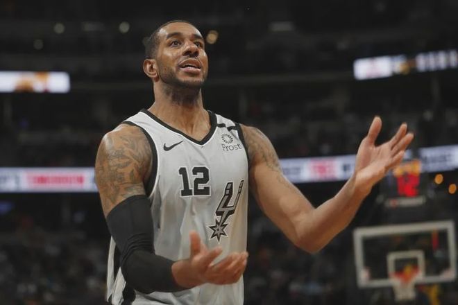 足球世界向 足球世界向