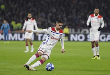 从右路的快 从右路的快