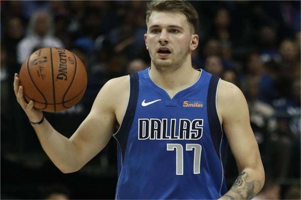 持高水平发 持高水平发