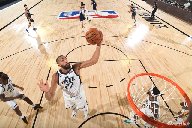 力而闻名 力而闻名