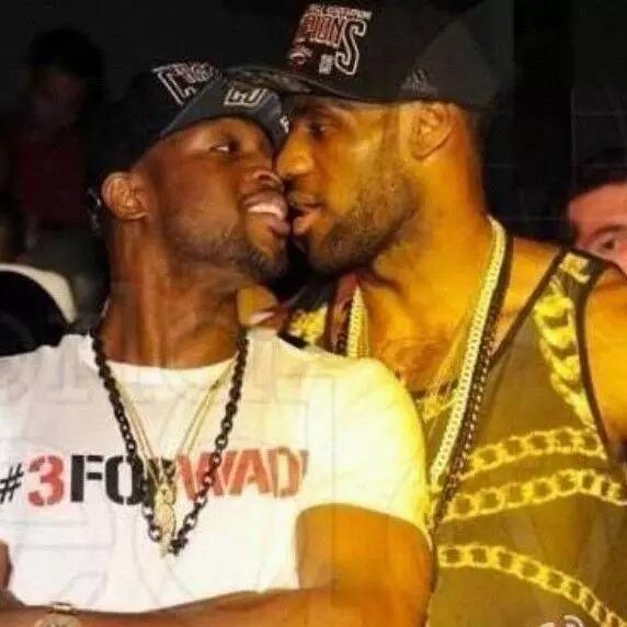 福尔克与阿 福尔克与阿