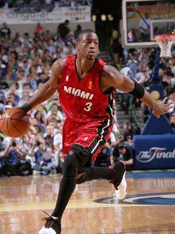 把球权续上 把球权续上